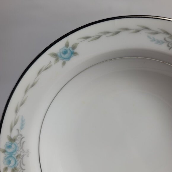 FOUR Style House Corsage Fruit Bowls Blue Roses with Gray Vines 5 1/2 Inch - Picture 12 of 16